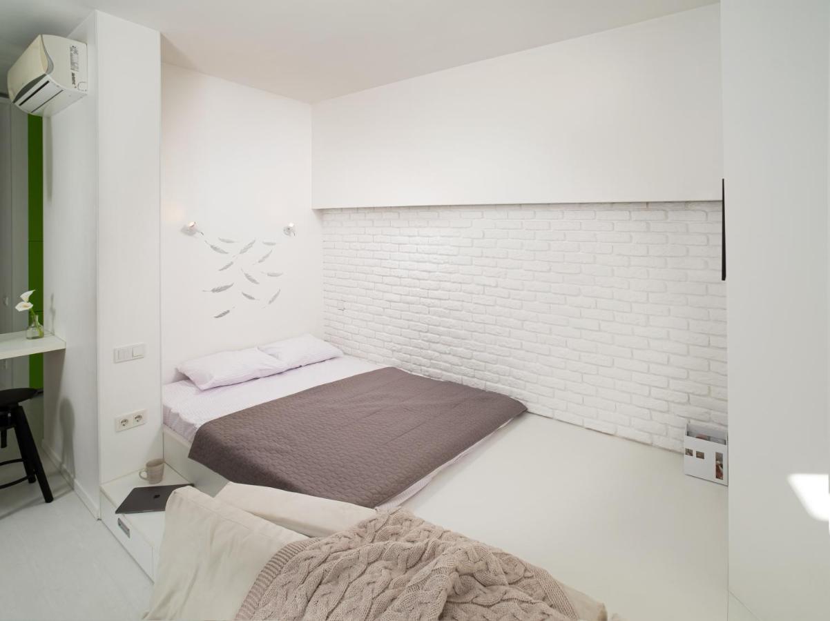 White Attic Apartment Odessa Exteriör bild